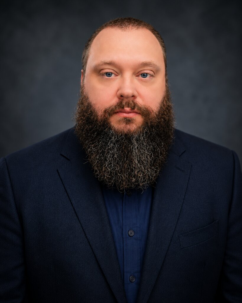 Portrait of Daniel Davis